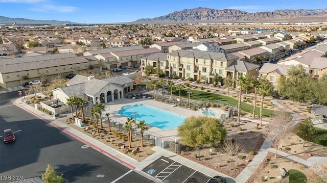 bird's eye view featuring a mountain view