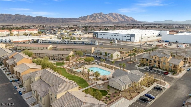 bird's eye view featuring a mountain view