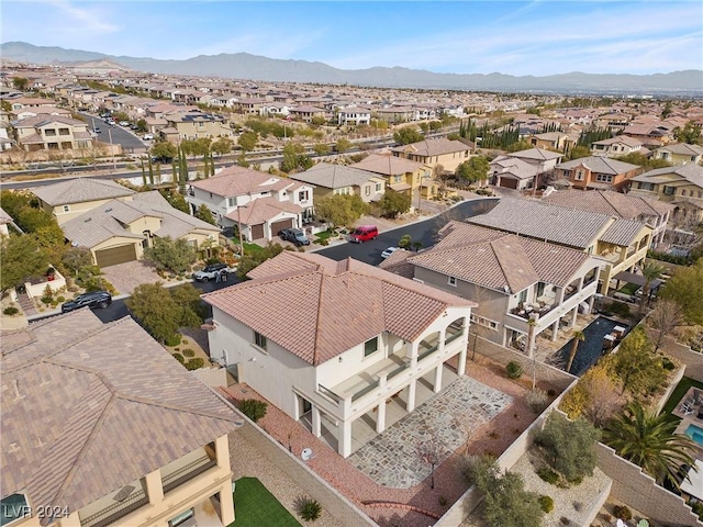 drone / aerial view with a mountain view