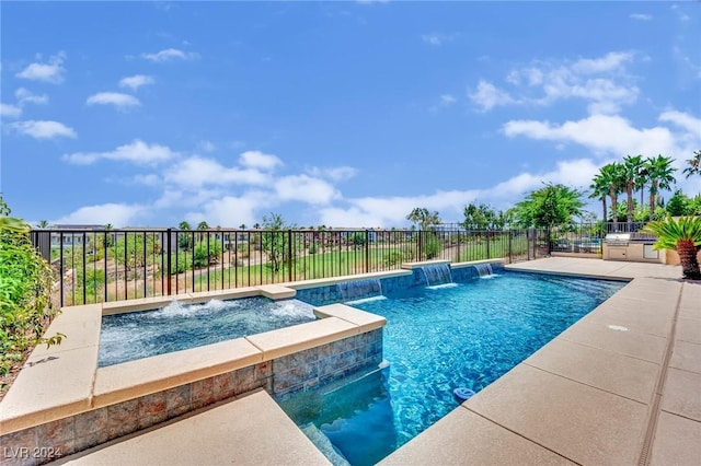 view of swimming pool featuring an in ground hot tub and pool water feature