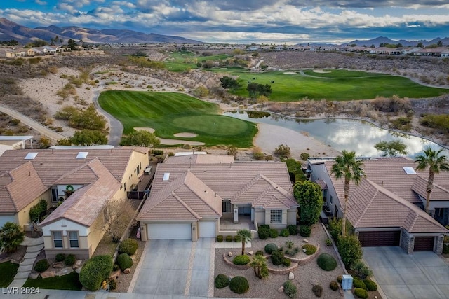 bird's eye view featuring a mountain view