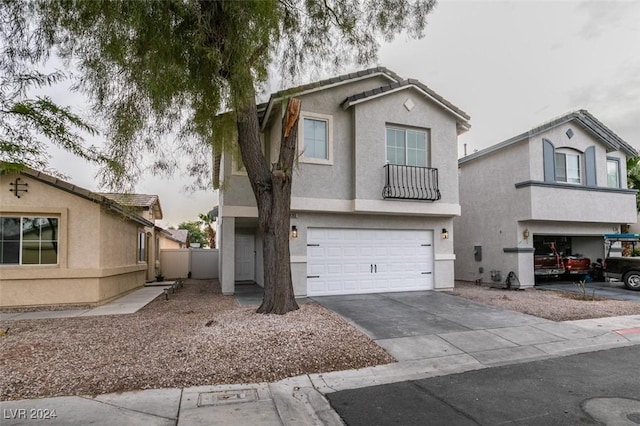 view of front of property featuring a garage