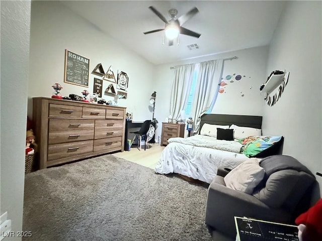 bedroom featuring ceiling fan