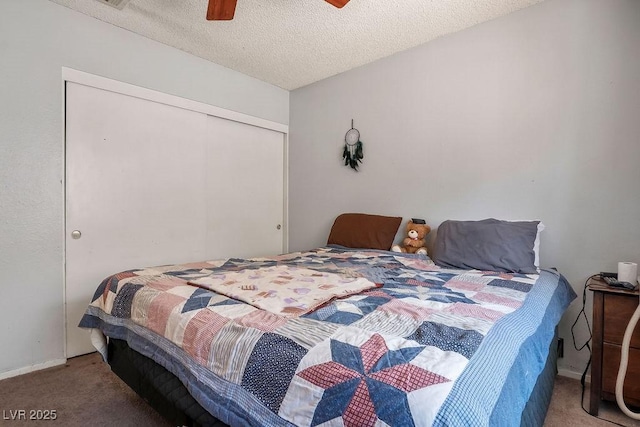 3609 Woodglen Ct, Las Vegas, NV 89108 - carpeted bedroom featuring a closet, a ceiling fan, and a textured ceiling