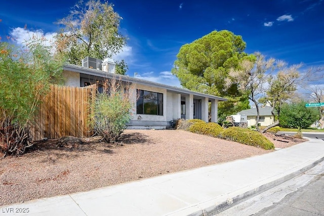 3609 Woodglen Ct, Las Vegas, NV 89108 - view of front of house