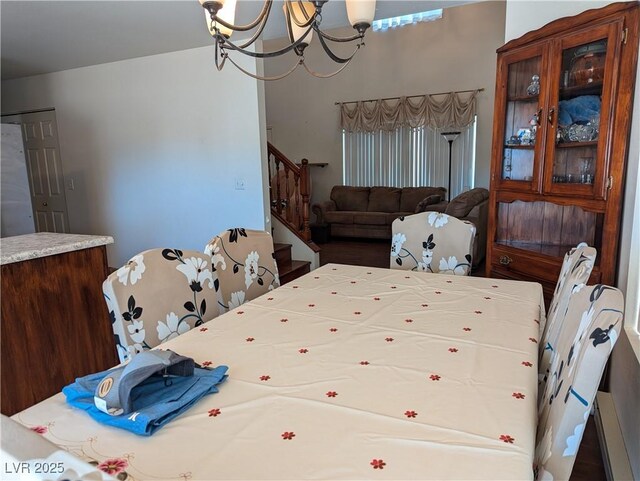 dining area with a notable chandelier