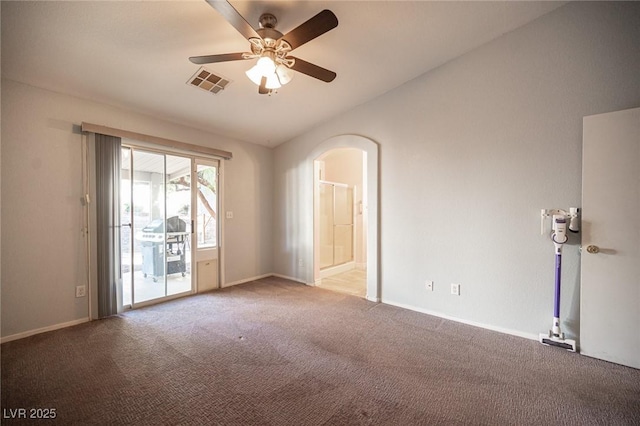 spare room with carpet flooring and ceiling fan