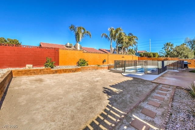 view of yard with a patio