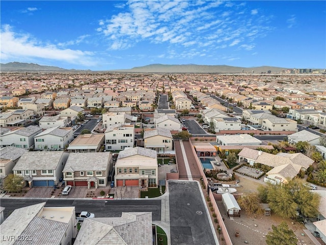 bird's eye view with a mountain view