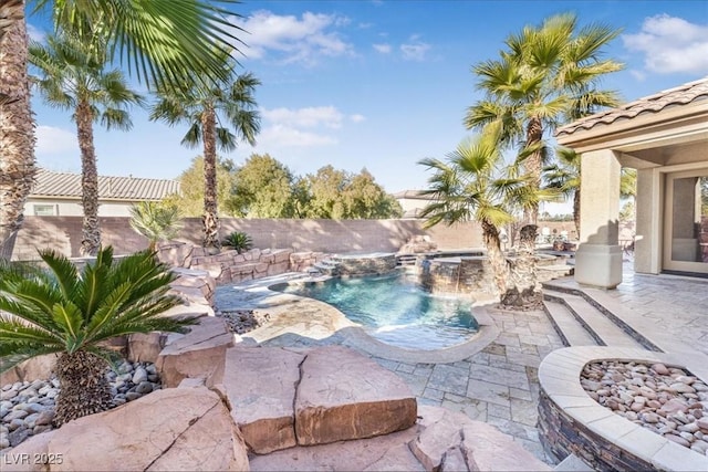 view of pool featuring pool water feature