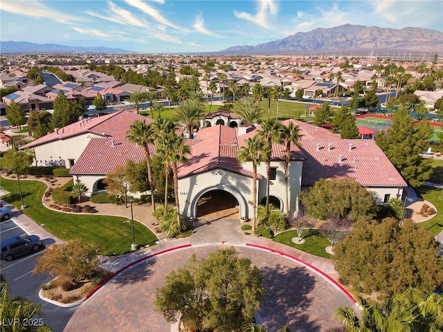 bird's eye view featuring a mountain view