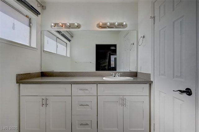 bathroom with vanity