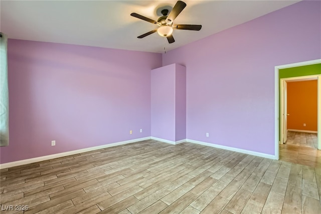 empty room with ceiling fan