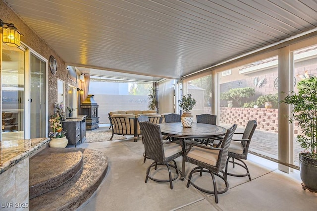 view of sunroom / solarium