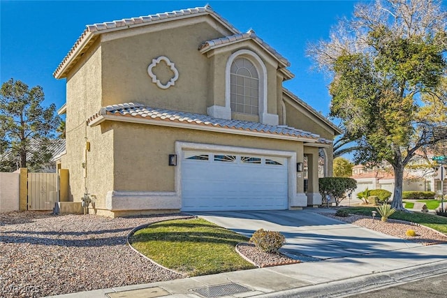 view of front facade with a garage