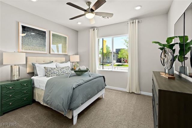 bedroom featuring ceiling fan