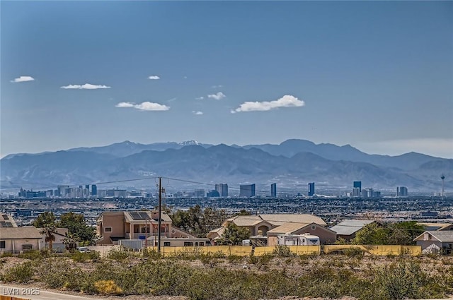 919 Havre Ave, Henderson, NV 89015 - view of mountain background featuring nearby urban area