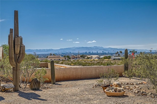 919 Havre Ave, Henderson, NV 89015 - view of mountain background