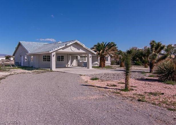 view of front of house