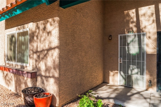 view of property entrance