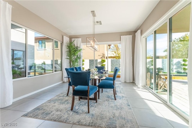 view of sunroom / solarium