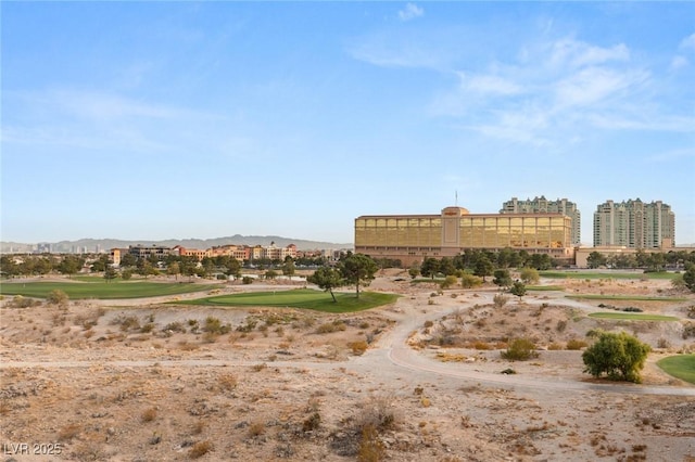 view of home's community featuring a mountain view