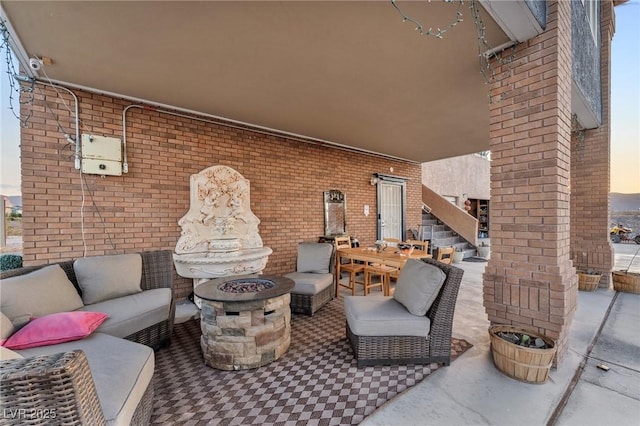 view of patio / terrace featuring an outdoor hangout area