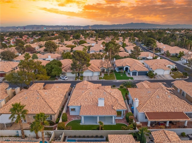 view of aerial view at dusk