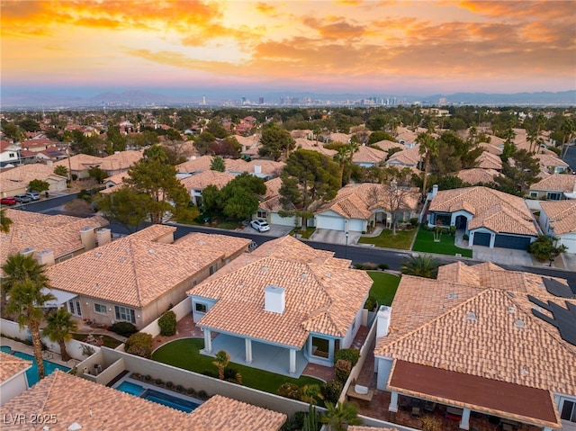 view of aerial view at dusk