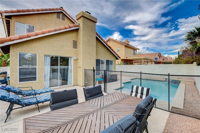 3320 Haven Beach Way, Las Vegas, NV 89117 - fenced backyard with a patio and outdoor dining area
