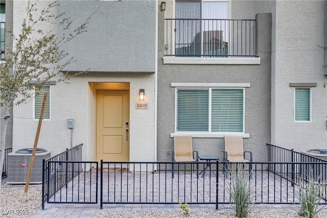 property entrance with central AC