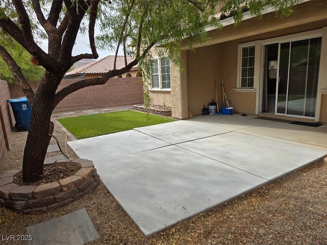 10046 Dancing Lasso Ct, Las Vegas, NV 89178 - view of patio