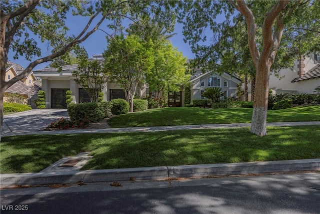 view of front of house with a front lawn