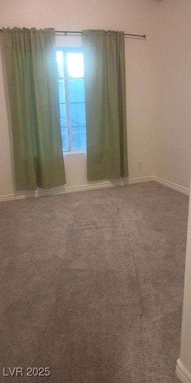 empty room with carpet