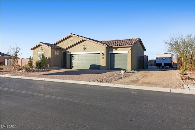 view of front of home featuring a garage