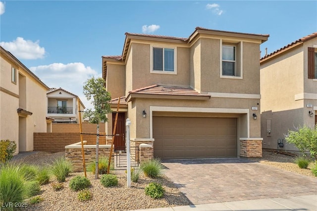 view of front of property featuring a garage