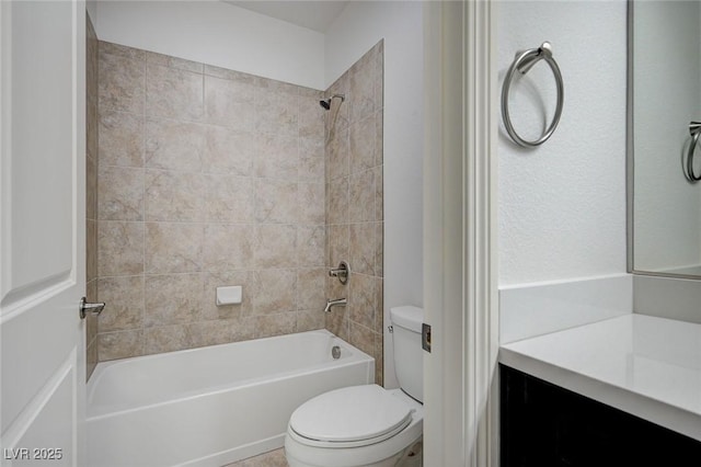 full bath with toilet and shower / bathtub combination