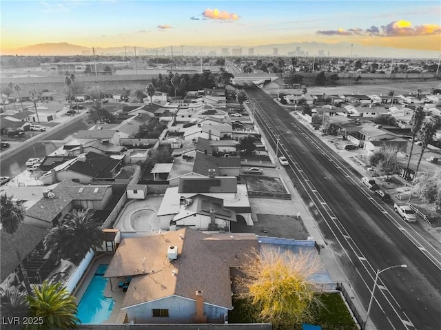 view of aerial view at dusk