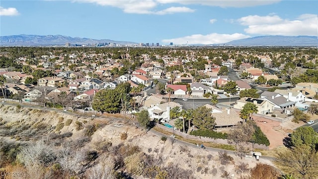 bird's eye view featuring a mountain view