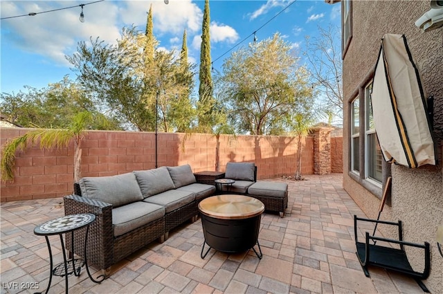 view of patio with an outdoor hangout area