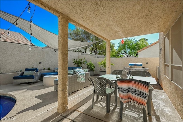 view of patio featuring an outdoor hangout area