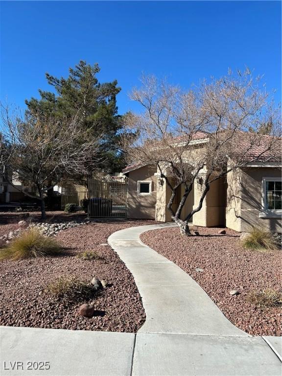 3025 Sunrise Bay Ave, North Las Vegas, NV 89031 - view of yard