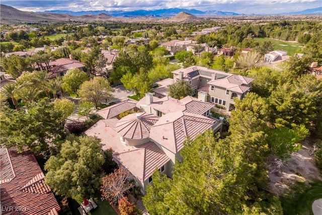 bird's eye view with a mountain view