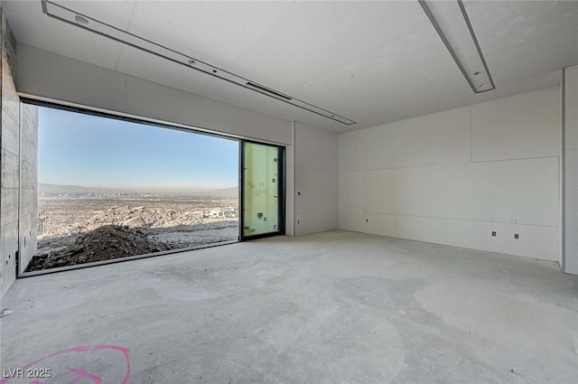 empty room featuring concrete floors