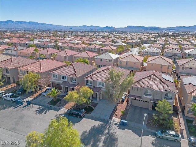 bird's eye view featuring a mountain view