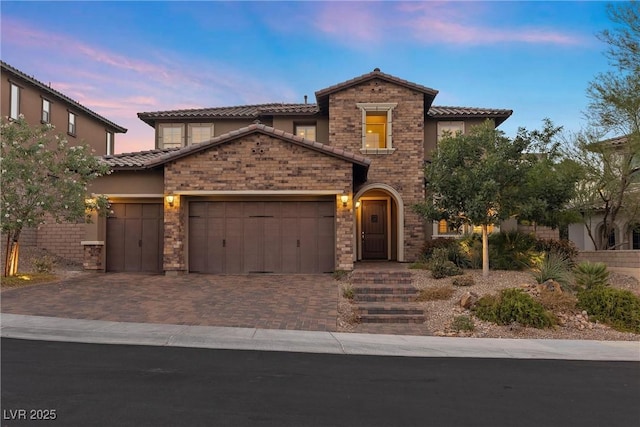 view of front facade with a garage