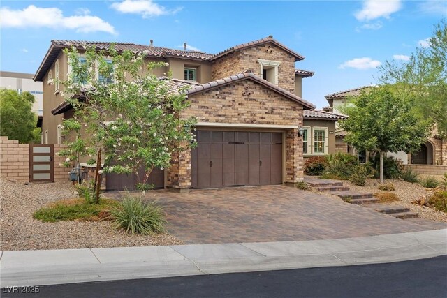 view of mediterranean / spanish-style house