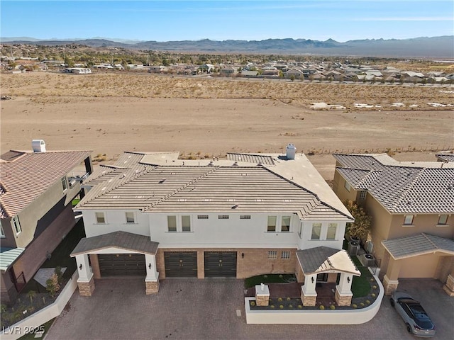 bird's eye view with a mountain view