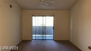 empty room featuring ceiling fan