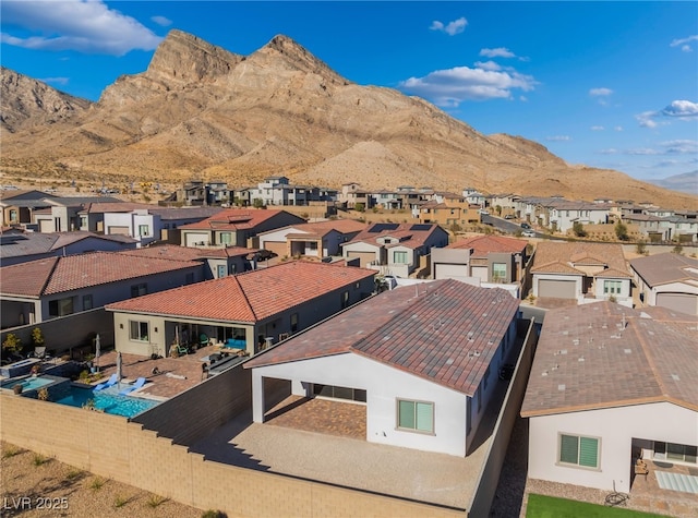 bird's eye view featuring a mountain view